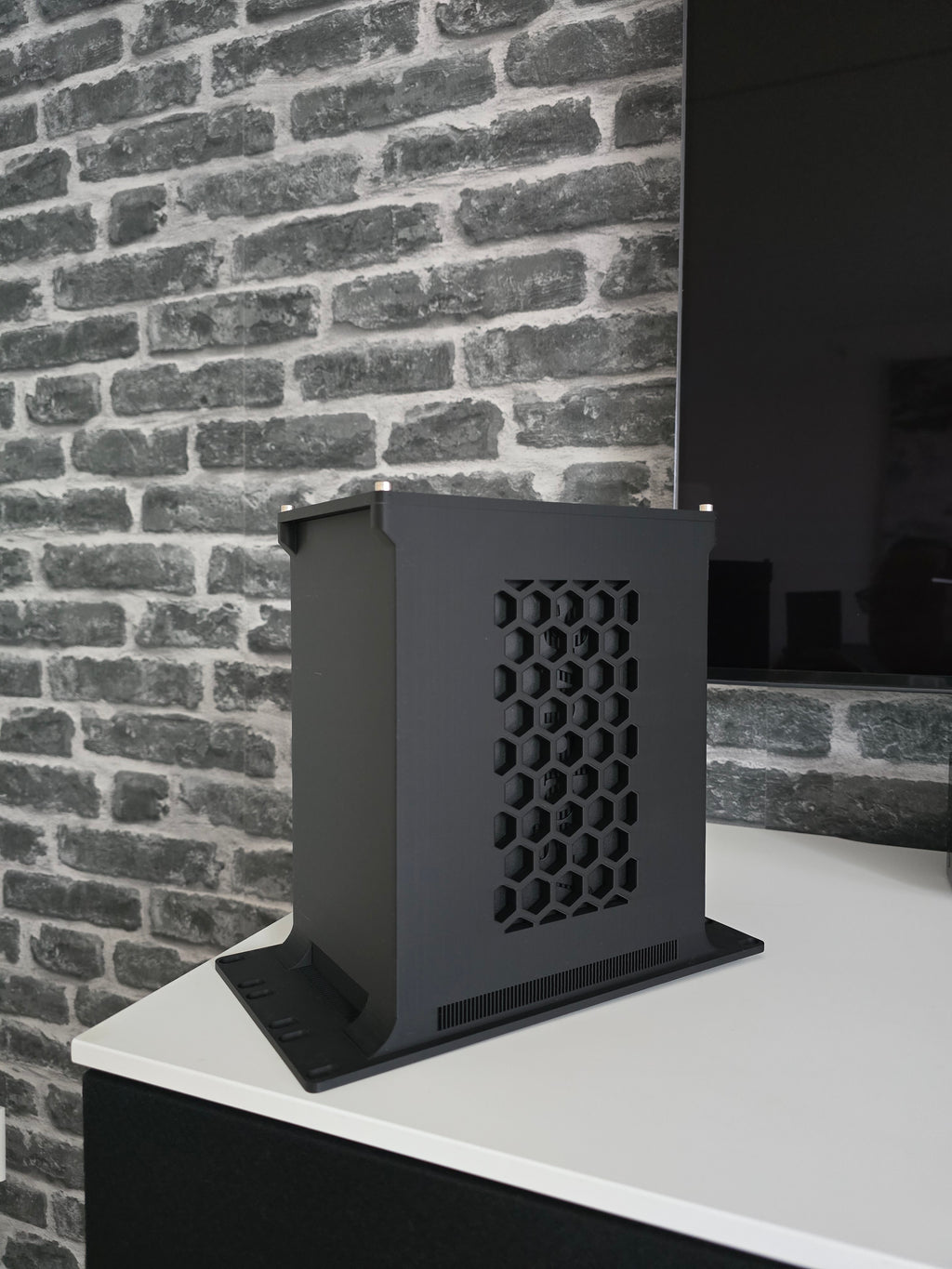 Synology ds224+ 10" Rackmount