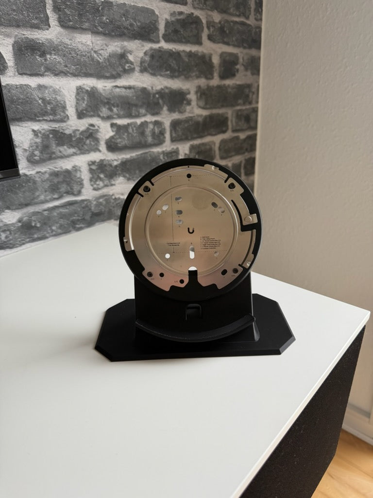 Ubiquiti Unifi U7 Pro XG Desktop Stand