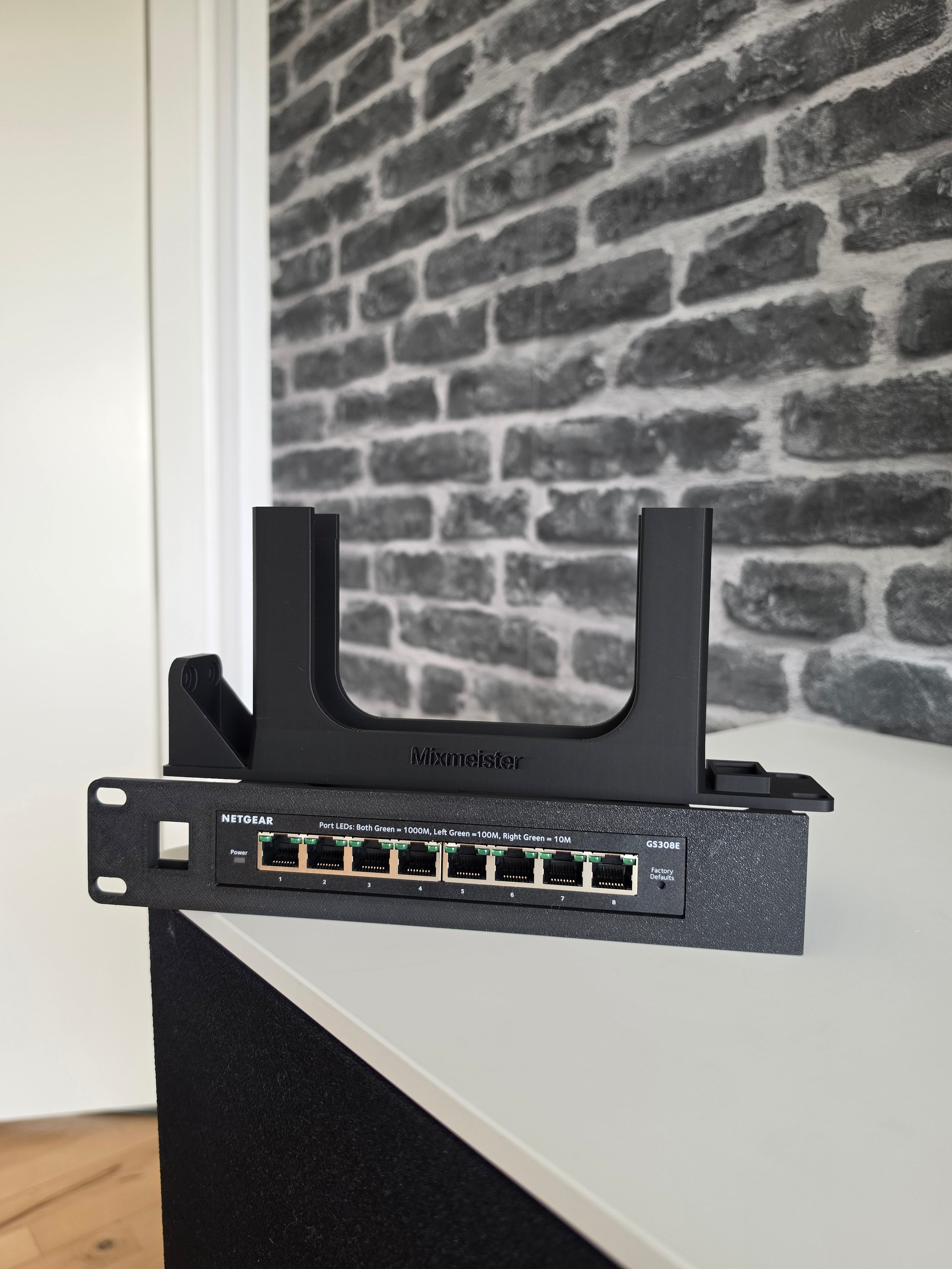 Netgear GS308E X2 19-Inch Rackmount