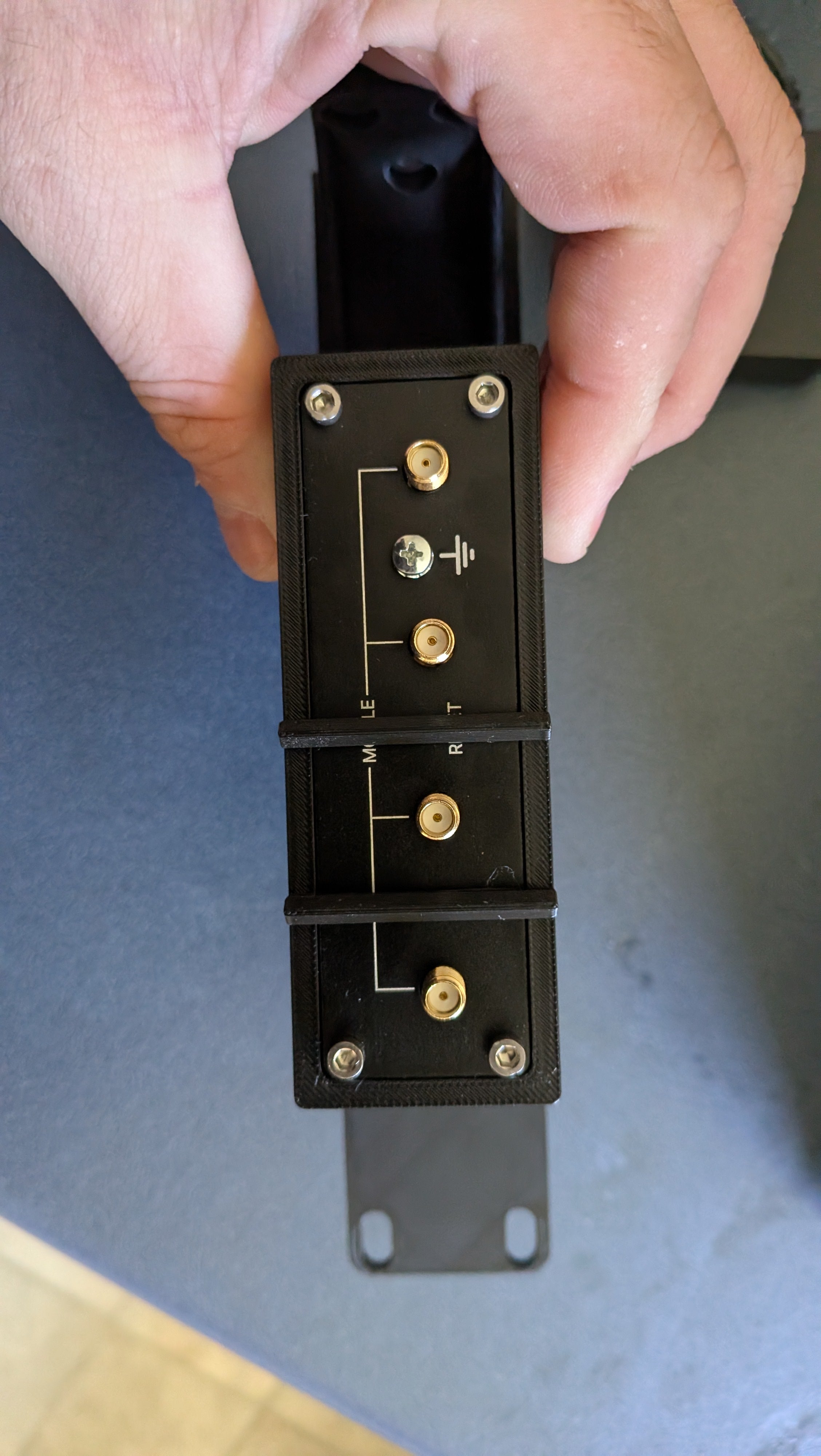 Teltonika trb500/ trb501 19" Rackmount