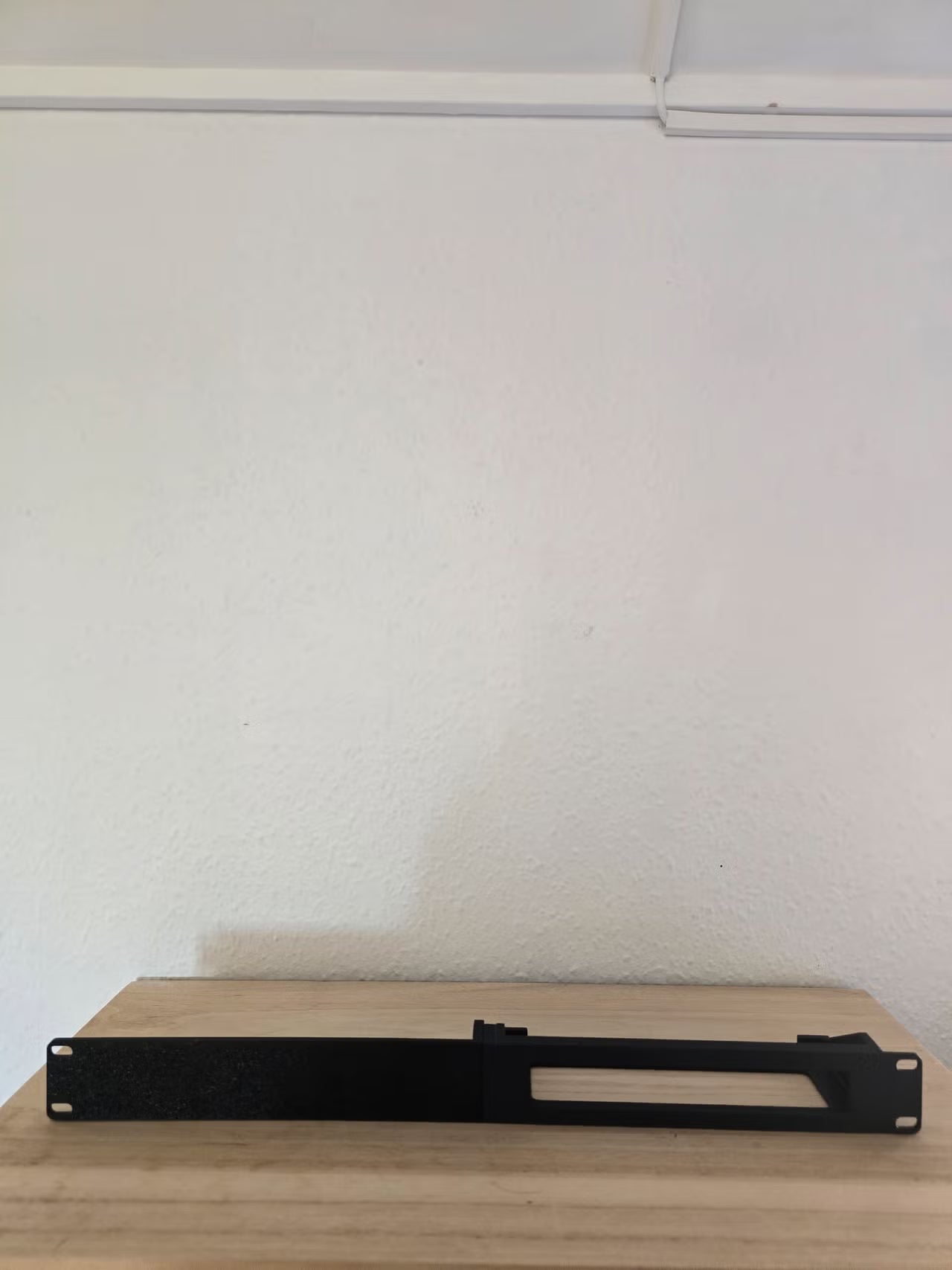 Ubiquiti Unifi USW-Ultra 19" Rackmount