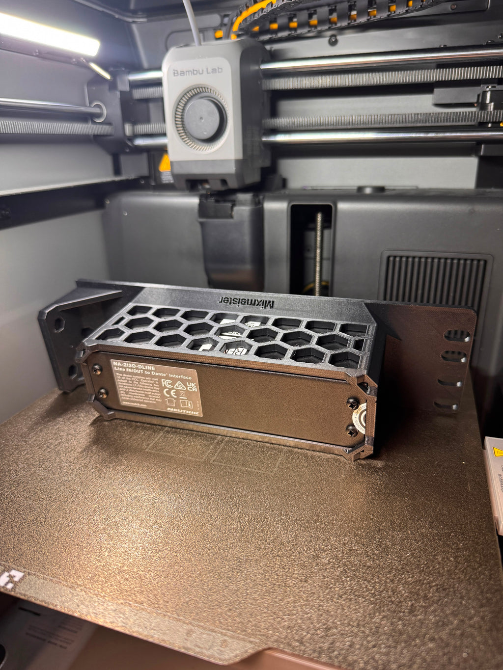 Neutrik NA-2I2O-DLINE 19-Inch Rackmount