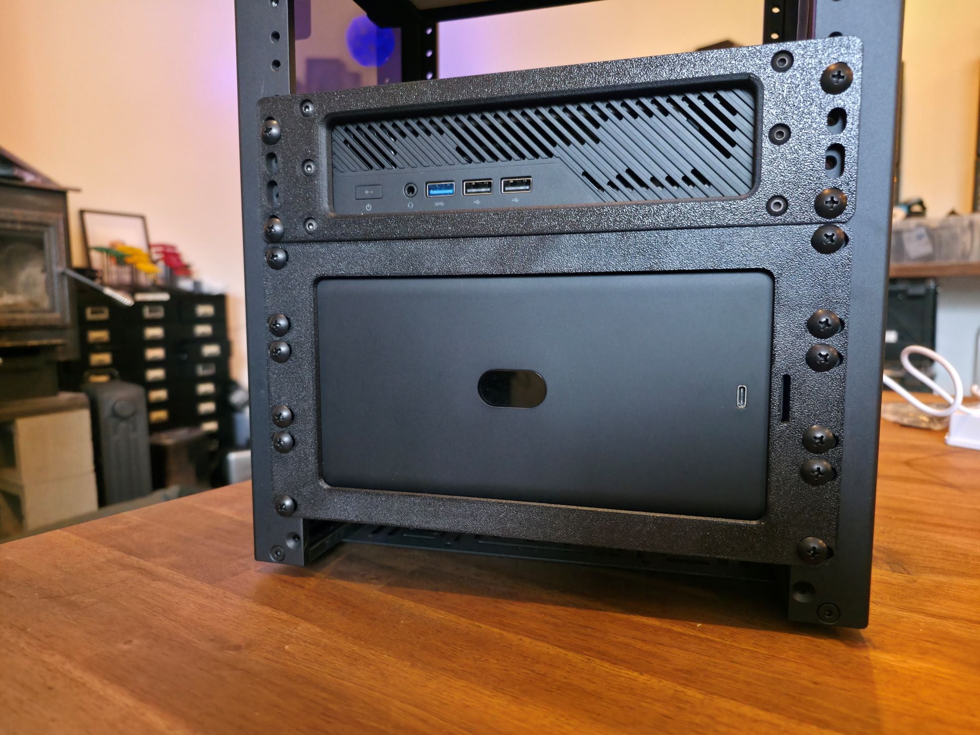 Ubiquiti Unifi UNAS 2 10" 3U Rackmount