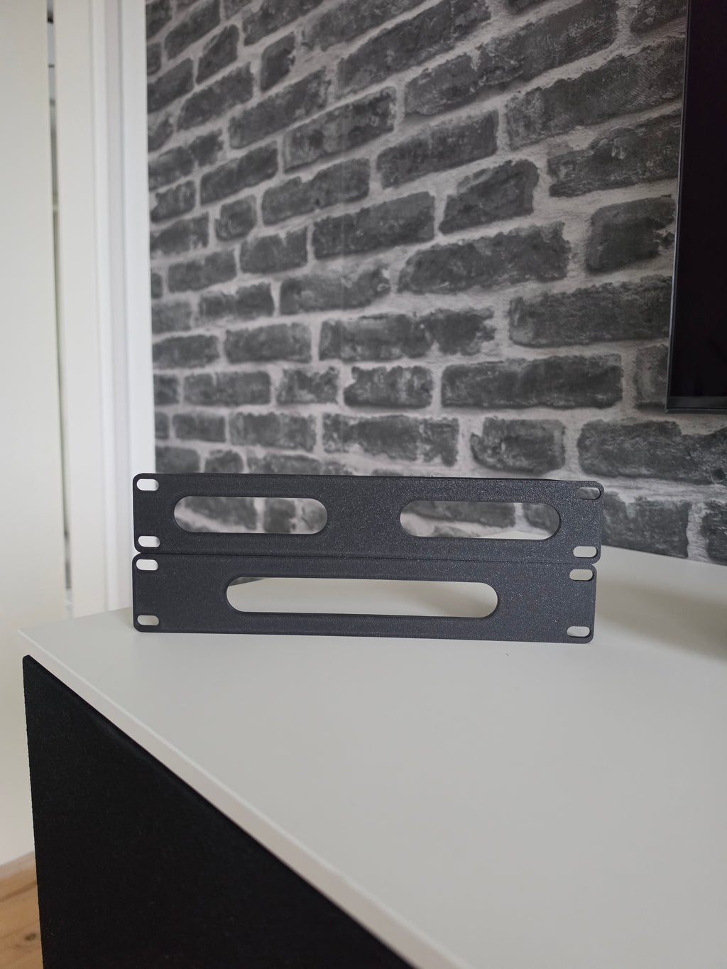 10-Inch cable pass-through panel