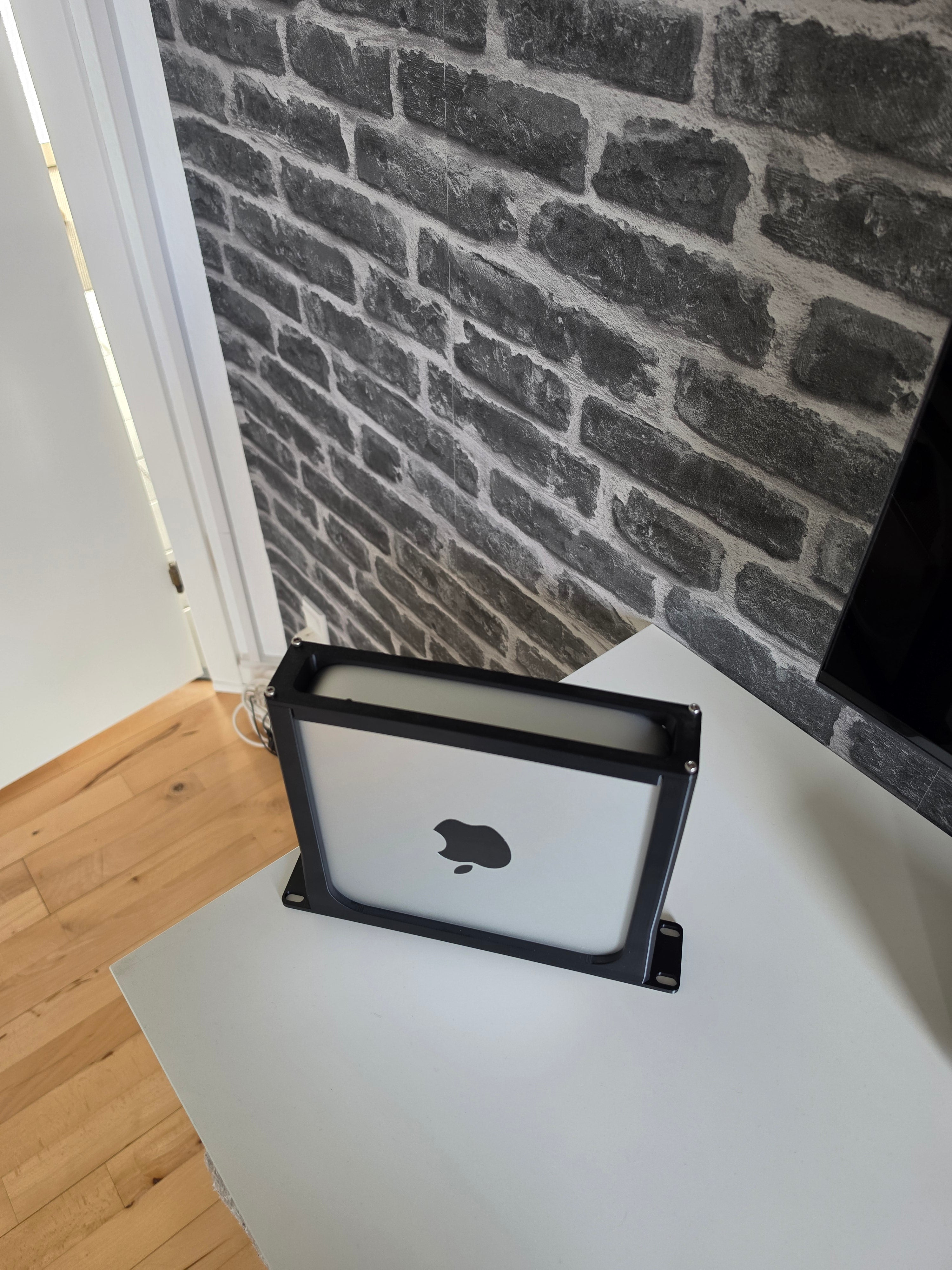 Mac mini 10-Inch Rackmount