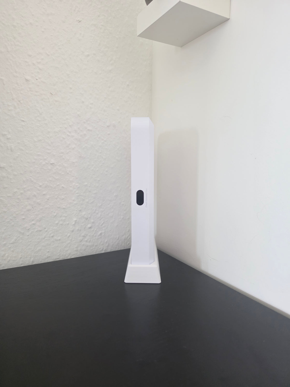 Ubiquiti UniFi Cloud Gateway Fiber Table Stand