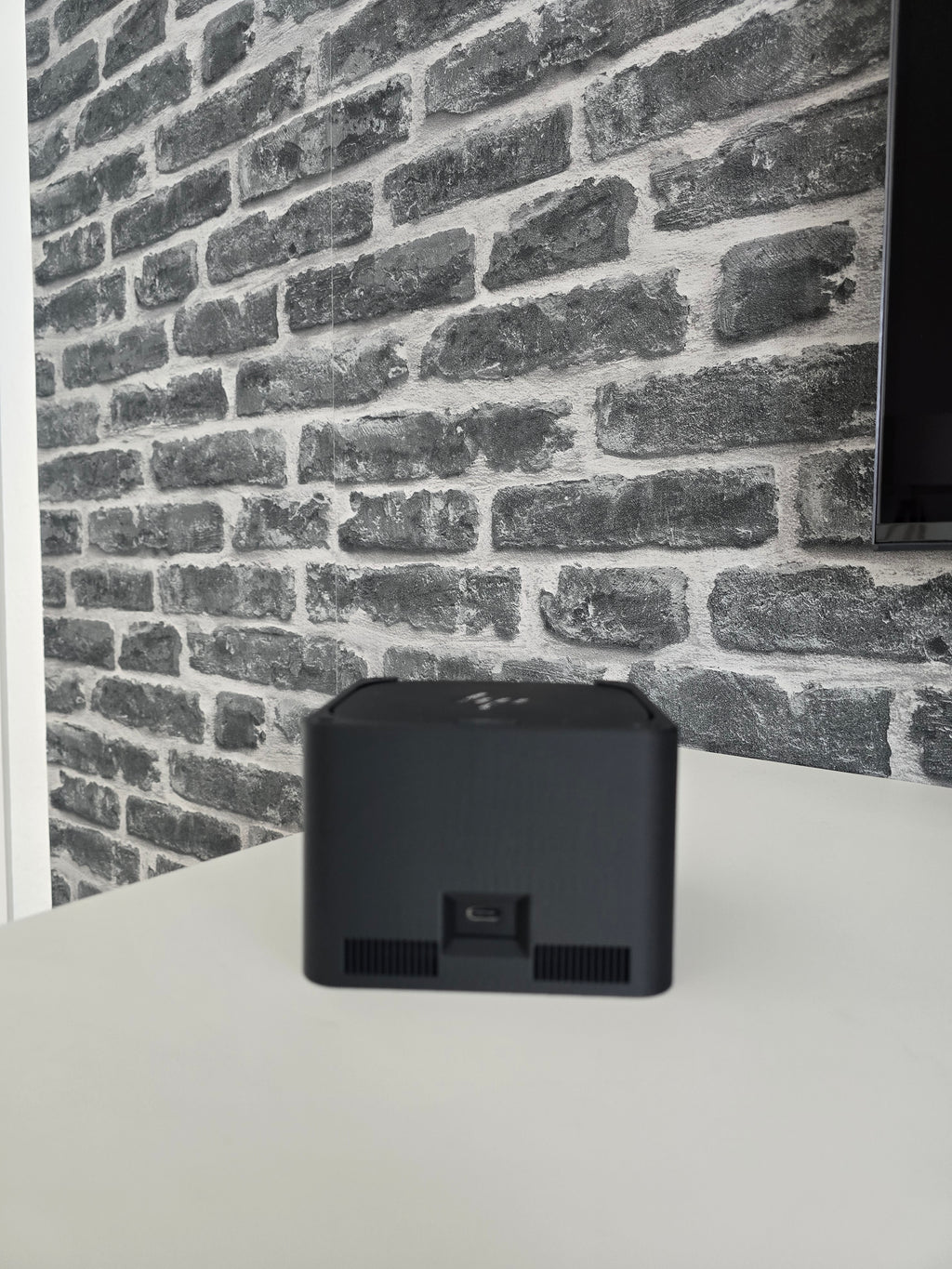 HP Thunderbolt 4 Dock G4 mount