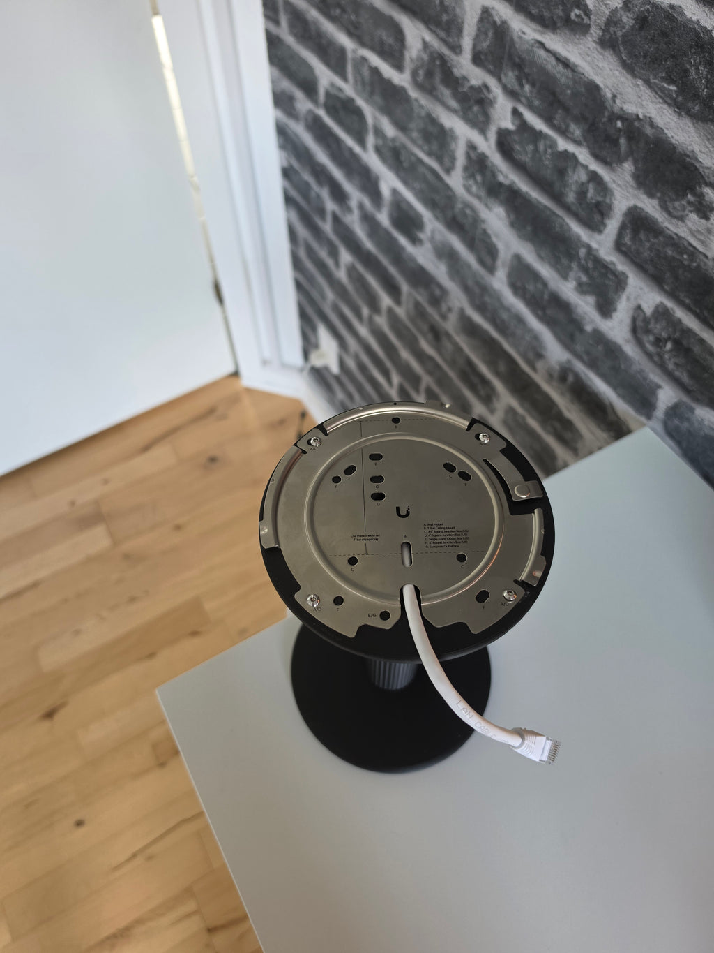 Unifi U7 Pro XG Desktop Stand