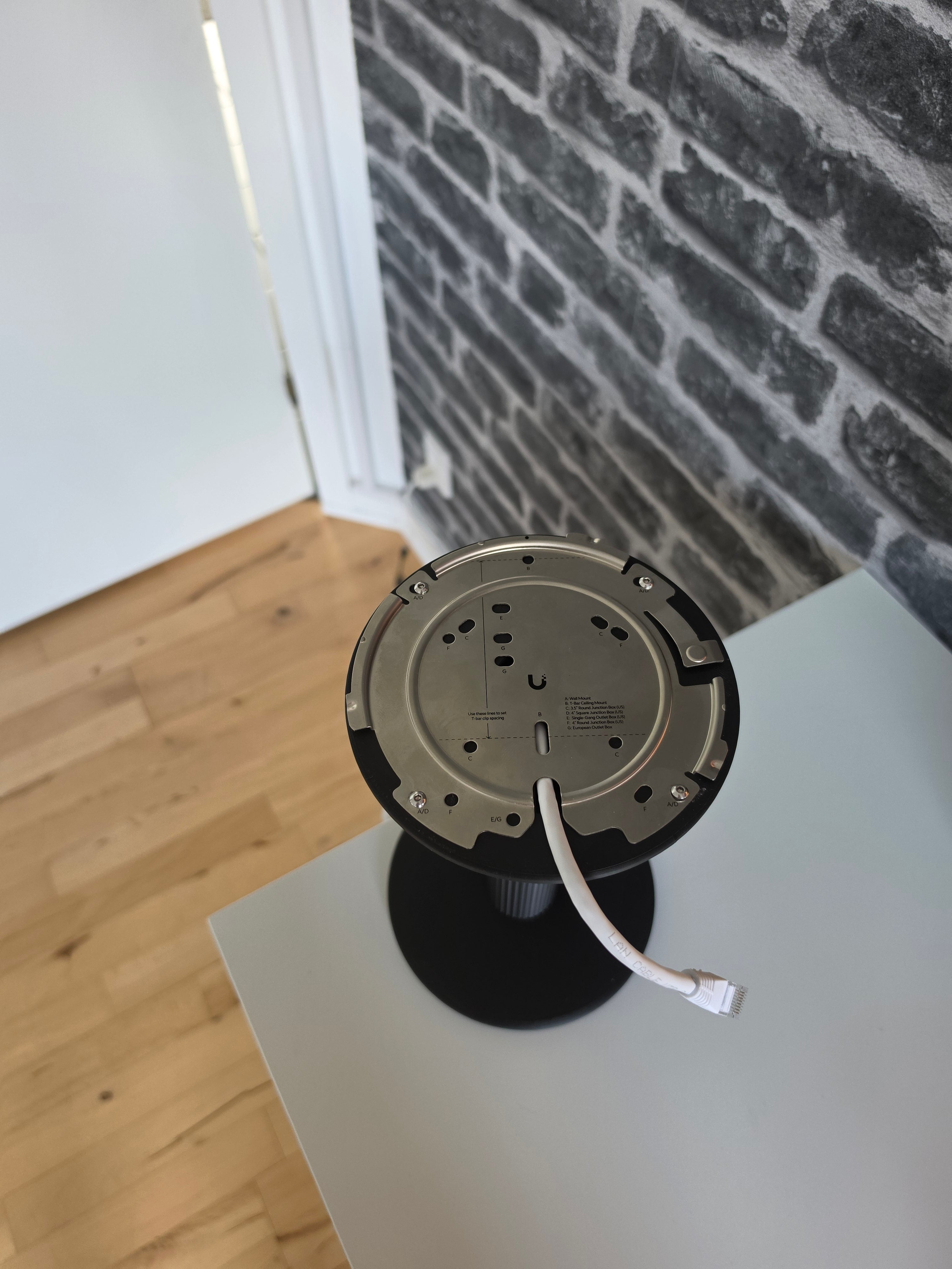 Unifi U7 Pro XG Desktop Stand